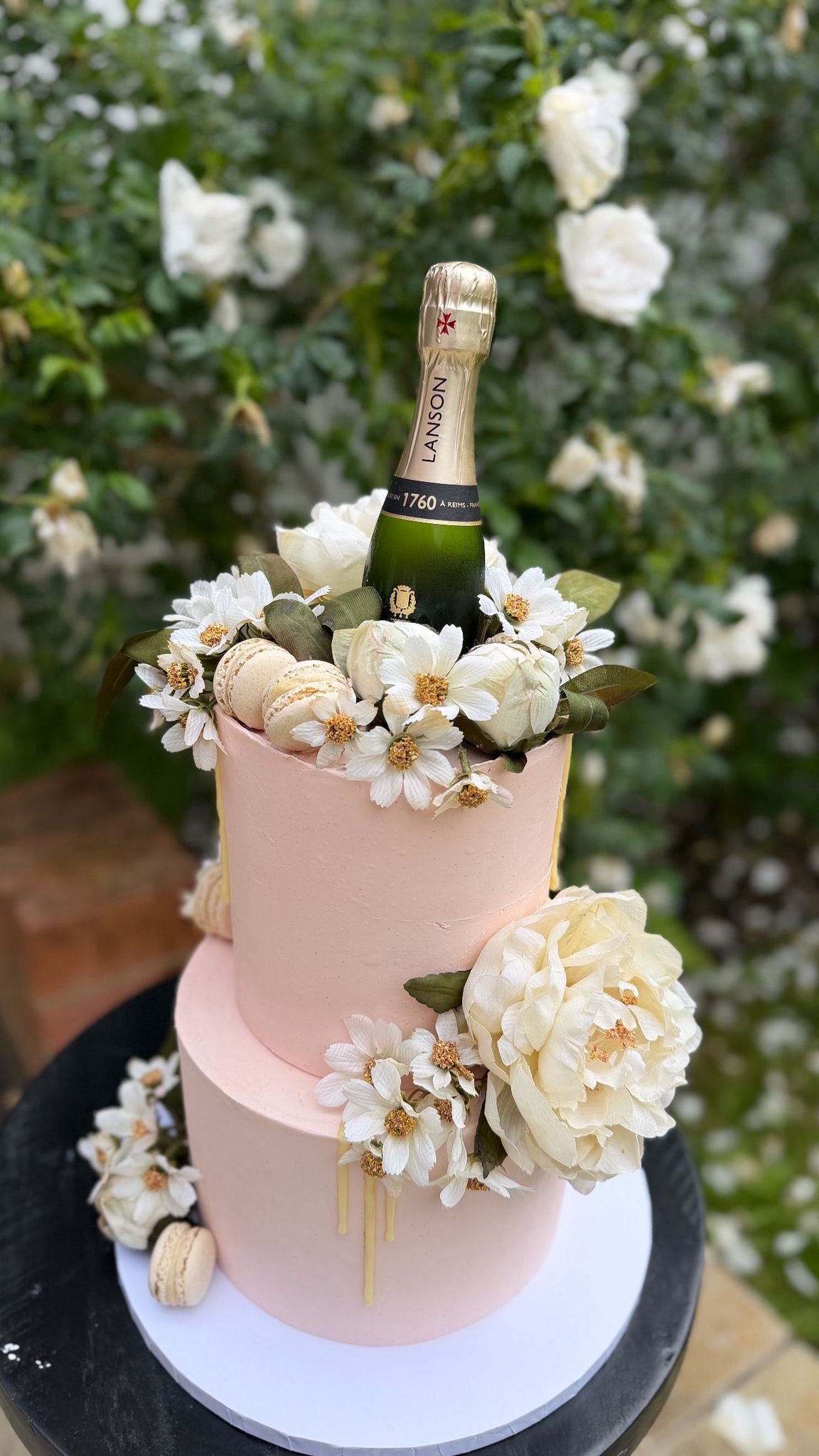 Lanson Dreams cake